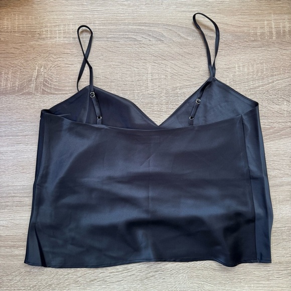 New Natori Glamour V Neck Satin Cami Camisole Tank Top Black Small - Picture 5 of 14